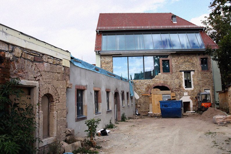 Front view of the Architecture and Environment House in Naumburg under renovation